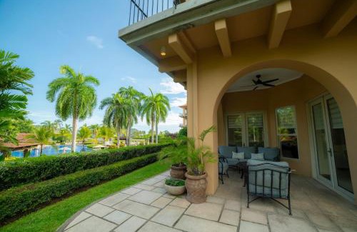 Herradura Wohnung | Bella Vista 3F 3 bdr beach club view in Los Suenos