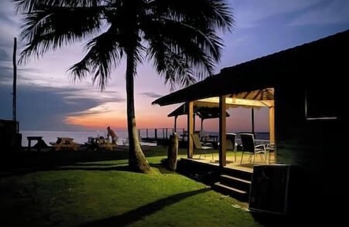 Amity Point Kabine | Belle's on Ballow - Kookaburra Lodge