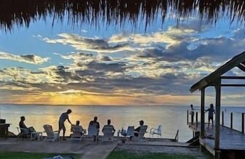 Amity Point Kabine | Belle's on Ballow - Kookaburra Lodge