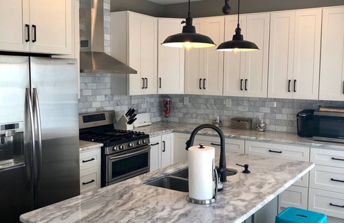 Pinckney Haus | Belle Vie am Portage Lake, ideal für Familien oder Gruppen von Freunden