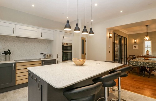 Hay on Wye Haus | BELLE VUE, family friendly, luxury holiday cottage in Hay-On-Wye