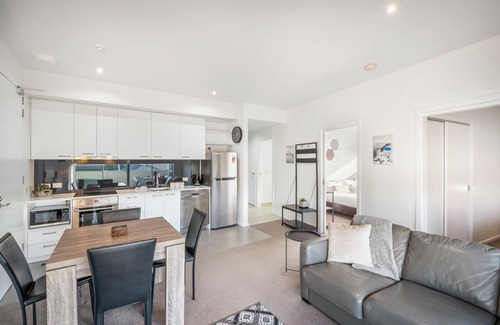 Bellerive Wohnung | Bellerive Quay - 2 Bedroom - Free Parking - Bellerive