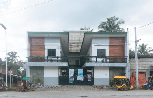 Salvador Benedicto Hotel | Bello Vue Apartelle