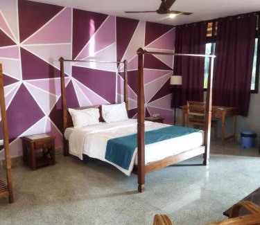 Ashvem Haus | Bens Inn