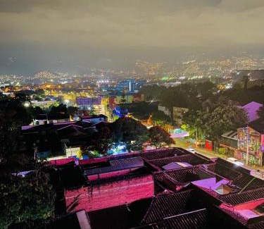 Astorga Wohnung | Best location in El Poblado y Provenza