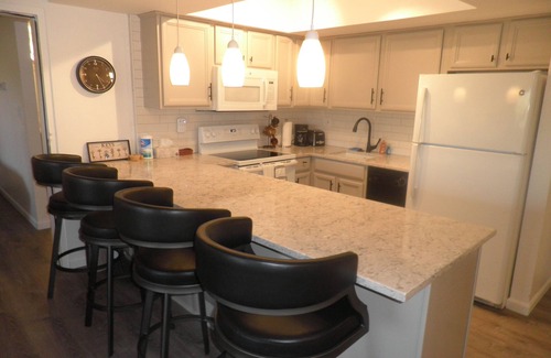 Inner Circle Eigentumswohnung | Auf der anderen Straßenseite zur Great Wolf Lodge und zum Talking Stick Entertainment District