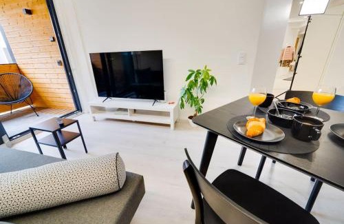 Tampere Wohnung | Best location in Tampere! Modern city apartment, 2rooms, kitchen and balcony