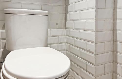 Old Jakarta Wohnung | BEST View 2BR Apt Pluit Pool WiFi & Netflix