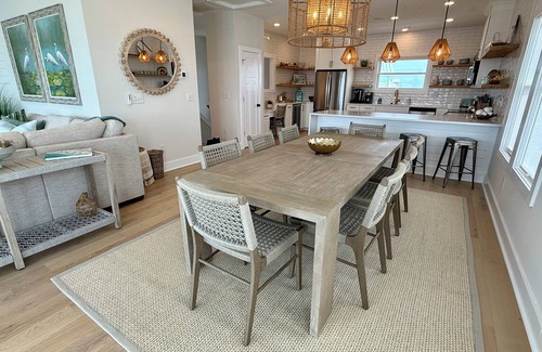 Topsail Beach Haus | BRAND NEW-Beste Aussicht auf der Insel! Waterfront, Bootsanlegestelle, Aufzug, Pool, Fisch!