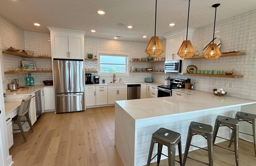 Topsail Beach Haus | BRAND NEW-Beste Aussicht auf der Insel! Waterfront, Bootsanlegestelle, Aufzug, Pool, Fisch!