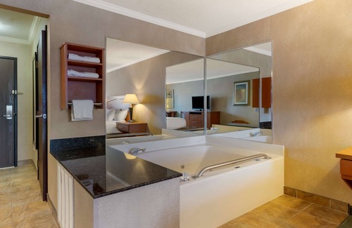 Davison Hotel | Best Western Davison Inn