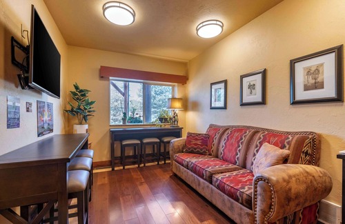 Hulett Hotel | Best Western Devils Tower Inn