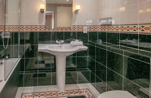 Newmarket Hotel | Best Western Heath Court Hotel