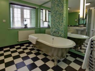 Chippenham Hotel | Best Western Plus Angel Hotel