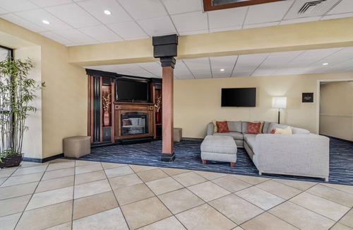 Augusta Hotel | Best Western Plus Augusta Civic Center Inn