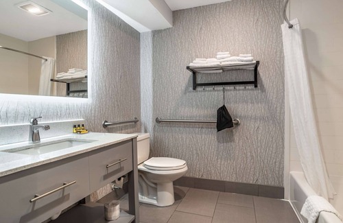 Greater Belhaven Hotel | Best Western Plus Jackson Downtown Colliseum