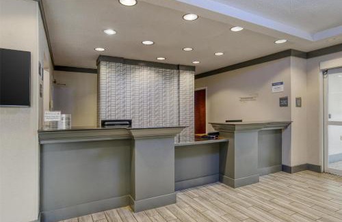 Philadelphia Hotel | Best Western Plus Philadelphia-Choctaw Hotel and Suites