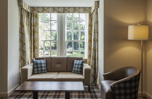 Handforth Hotel | Best Western Plus Pinewood Manchester Airport-Wilmslow Hotel