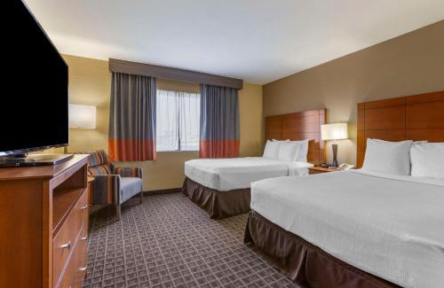 Thunderbird Industrial Airpark Hotel | Best Western Plus Scottsdale Thunderbird Suites