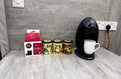 Salford Haus | BetaHouse -3BR -Pool Table -Free Parking -Spacious