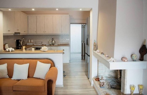 Agria Haus | Betty's 4 Seasons in Agria