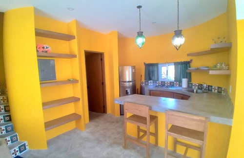 Cerritos Haus | Bienvenidos a Mi Jardin de Eden