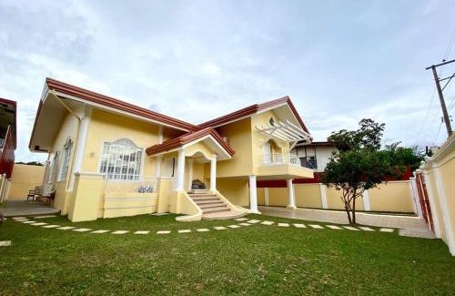 Davao Villa | Big & Elegant w/Nice Location nr SM &Ateneo Matina
