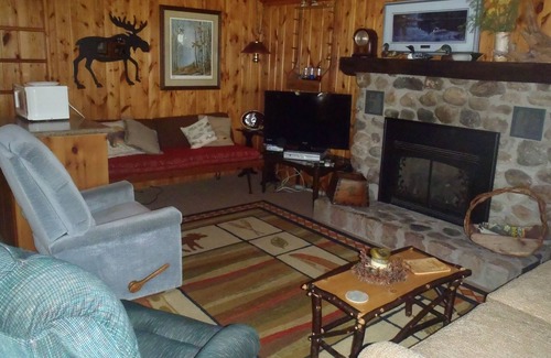 Nevis Kabine | Big Mantrap Lake - Familienhütte auf dem Wasser!