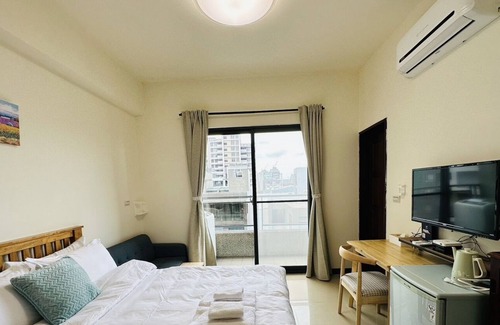 Zhubei Haus | Big Open Space, With Amazing Views and Natural Light