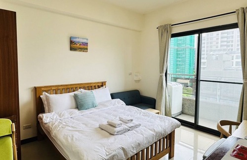 Zhubei Haus | Big Open Space, With Amazing Views and Natural Light