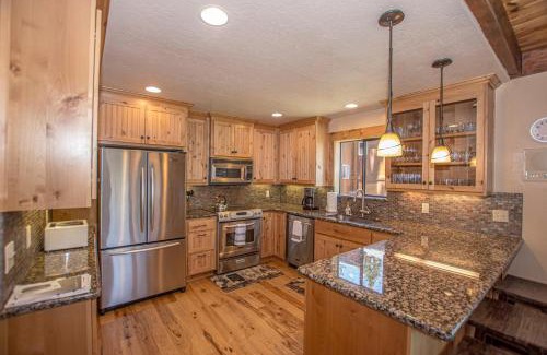 Talmont Haus | Big Pine By Hauserman Rentals