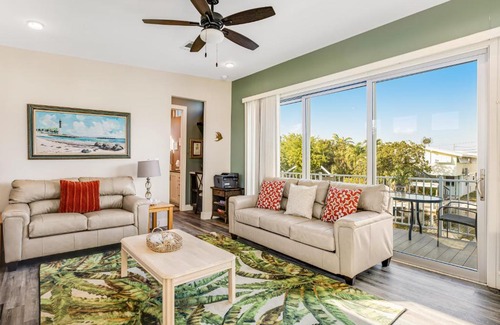 Doctor's Arm Haus | Big Pine Key Dreams