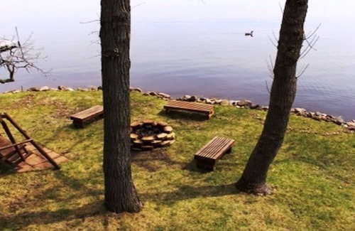 McGregor Haus | Great Flucht Hütte mit einem der besten Sandstrände auf Big Sandy