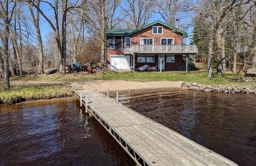 McGregor Haus | Great Flucht Hütte mit einem der besten Sandstrände auf Big Sandy