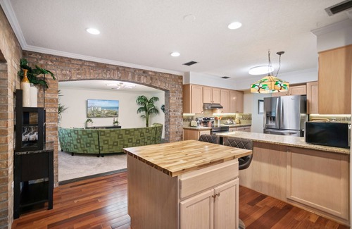 Isle of Palms Haus | Big Wheelchair Accessible Home Close to Beach/Mayo with Zen Den and Fenced Yard