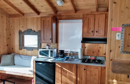 Hagerman Hotel | Billingsley Creek