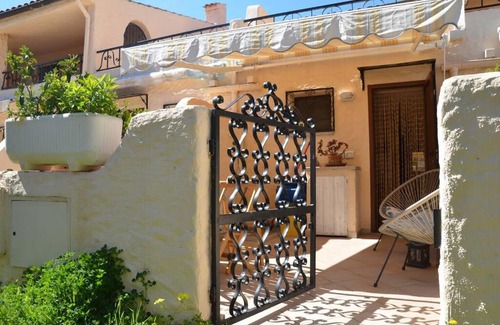 Porto Ottiolu Wohnung | Bilocale 100 mt. spiaggia budoni FAGR-VIN01