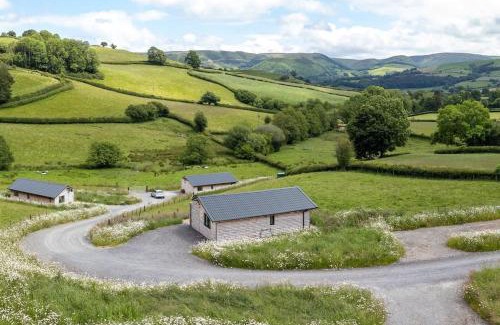 Caersws Haus | Birch Banc Retreats - Glyn-Haul, New Enc Decking