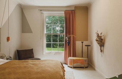 Waltham Cross Hotel | Birch Community