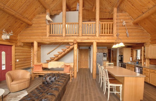 Cornucopia Kabine | Birch Haven | Spectacular Lakefront Log Cabin