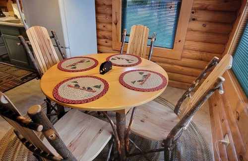 Cheboygan Kabine | MACKINAW CITY - SEE HURON - charmante Blockhütte