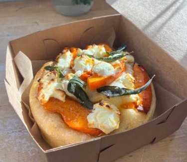 Ephraim Haus | Bird's Nest - Above Bakery Cozy Studio, Perfect for Couples!