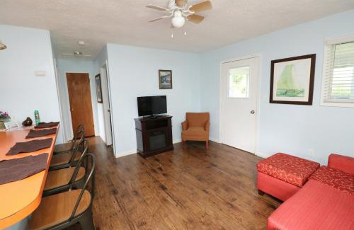 Put-in-Bay Bed & Breakfast | Bird's Nest Resort