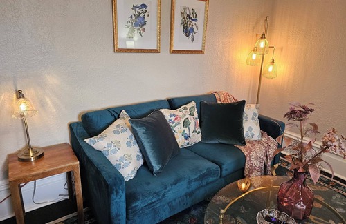 Downtown Akron Haus | Birdsong Boho- an enchanting space blending Victorian elegance w/ bohemian flair