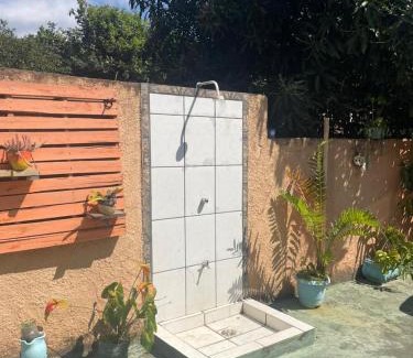 Vila Caranga Haus | Biruta Guest House - com Ar Condicionado - Praia da Tartaruga