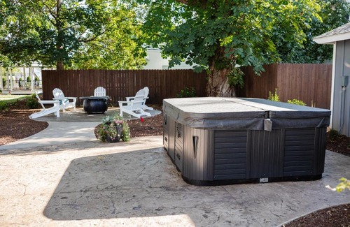 Hamilton Haus | Bitterroot Mansion