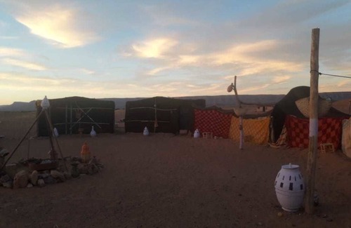 Tamgrout Wohnmobilvermietung | Bivouac Bader Monika Tamegroute