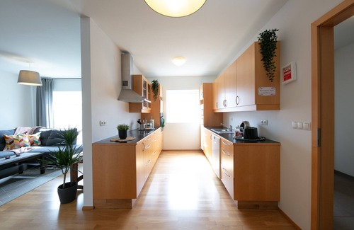 Borgarnes Haus | Blómasetrið Homestay