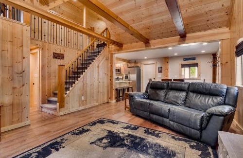 South Lake Tahoe Haus | Black Bear Hideaway