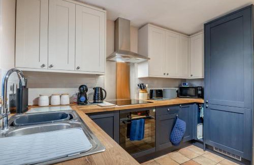 Buxton Haus | Blacksmiths Cottage - Buxton Norfolk